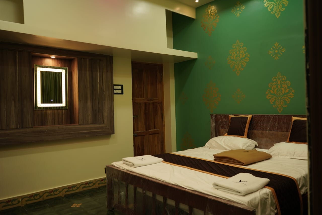 WhatsApp Image 2025-06-11 at 11.05.56_cc9400e4.jpg